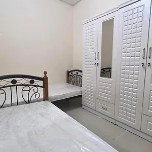 Green View 3 Guest house Dubai