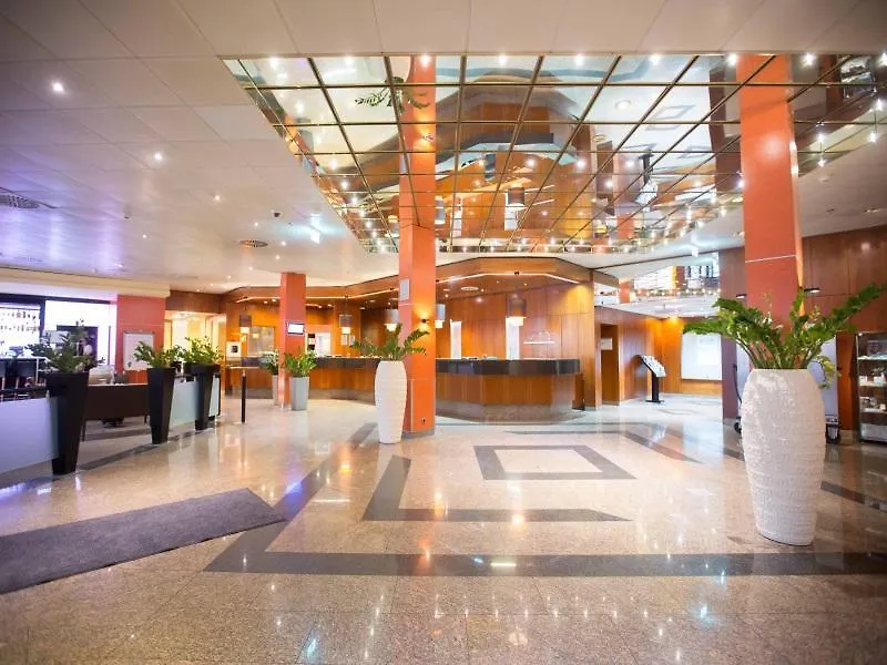 法兰克福皇冠广场会议酒店 美因河畔法兰克福