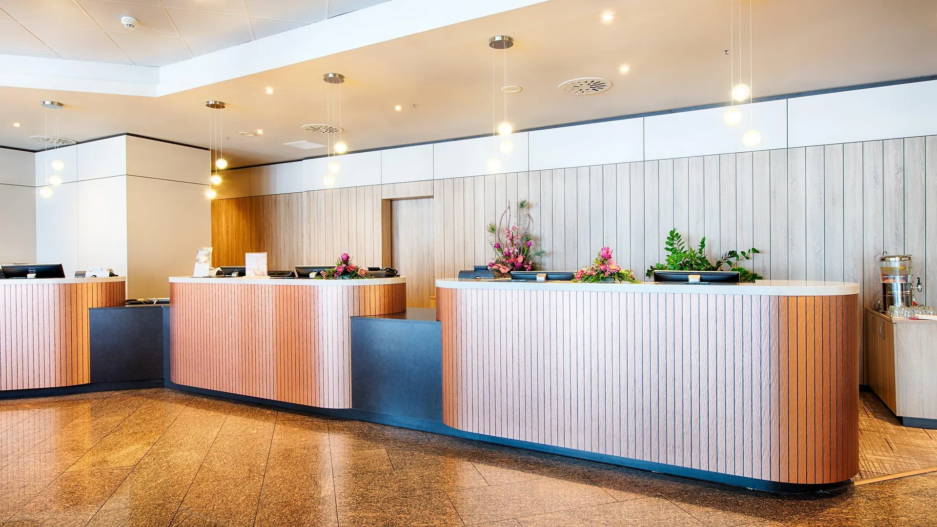 Crowne Plaza Frankfurt Congress Hotel By Ihg Frankfurt am Main Almanya